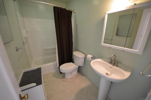 4473 Maple Ave, La Mesa, CA 91941 photo 8