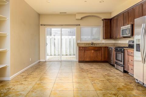 951 13th St, Imperial Beach, CA 91932 photo 4