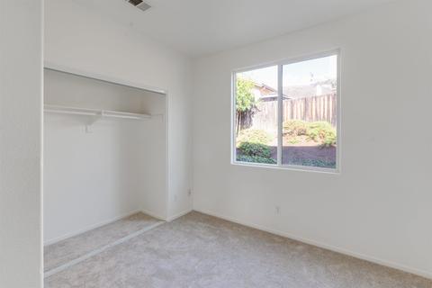 29707 Benchmark Ct, Escondido, CA 92026 photo 10