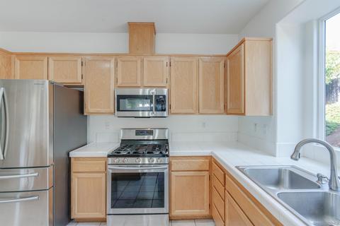 29707 Benchmark Ct, Escondido, CA 92026 photo 9