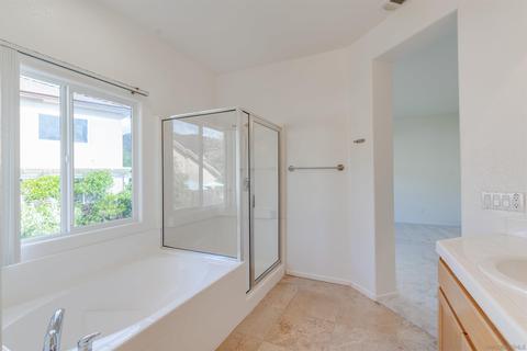 29707 Benchmark Ct, Escondido, CA 92026 photo 16