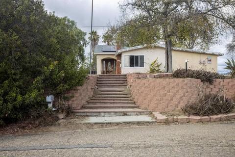 5444 Albright St, Oceanside, CA 92057 photo 3
