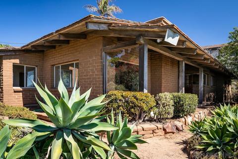 315 Olive Ave, Carlsbad, CA 92008 photo 11