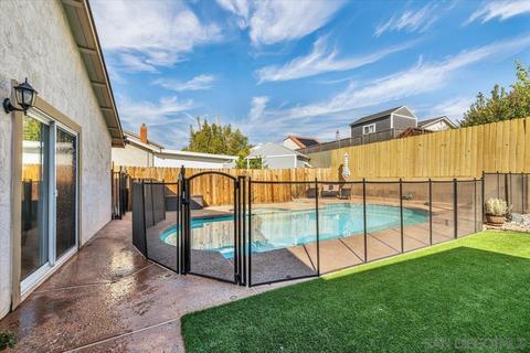 10073 E Glendon Cir, Santee, CA 92071 photo 17