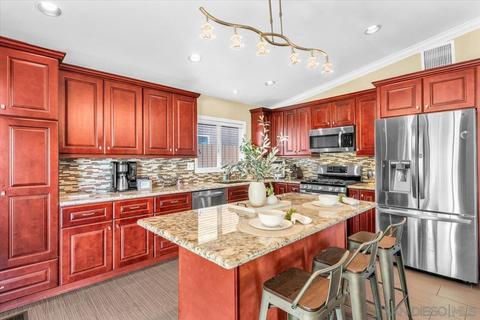 10073 E Glendon Cir, Santee, CA 92071 photo 6