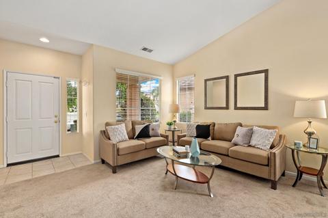 4978 El Mirlo Dr, Oceanside, CA 92057 photo 4