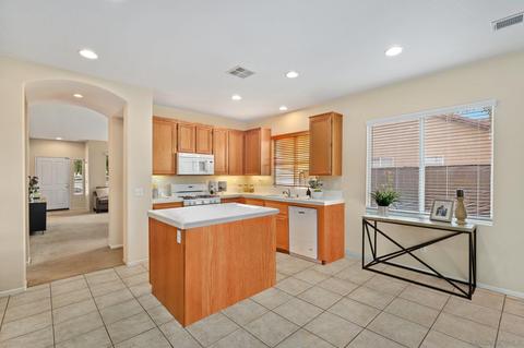 4978 El Mirlo Dr, Oceanside, CA 92057 photo 6