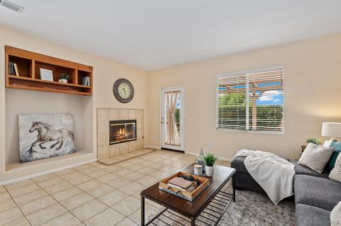 4978 El Mirlo Dr, Oceanside, CA 92057 photo 9