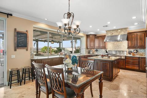5028 Avenida De La Plata, Oceanside, CA 92057 photo 19