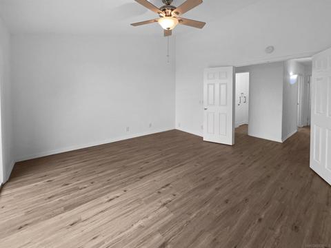 868 Muirfield Dr, Oceanside, CA 92058 photo 5