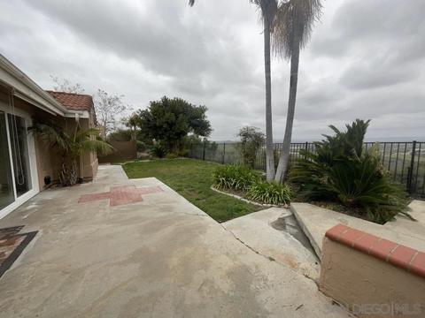 868 Muirfield Dr, Oceanside, CA 92058 photo 21