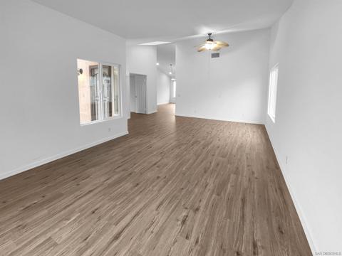 868 Muirfield Dr, Oceanside, CA 92058 photo 6