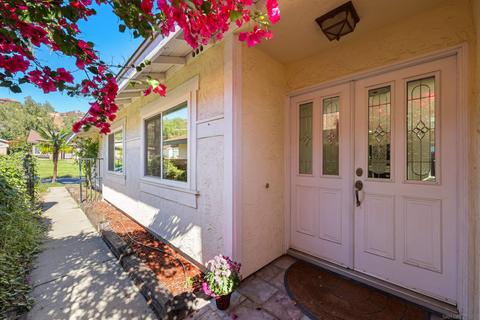 2364 Viewridge Pl, Escondido, CA 92026 photo 2