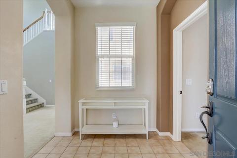 565 Rush Dr, San Marcos, CA 92078 photo 2