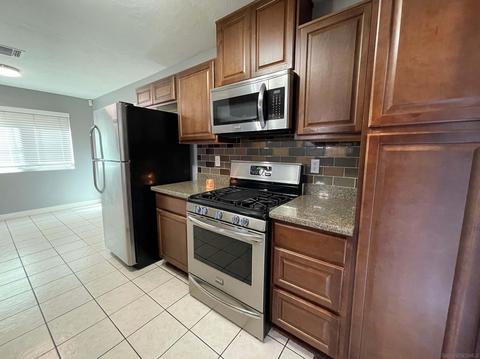 191 E Renette Ave, El Cajon, CA 92020 photo 9