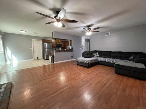 191 E Renette Ave, El Cajon, CA 92020 photo 4