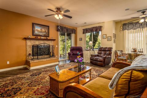 1672 Daybreak Pl, Escondido, CA 92027 photo 5