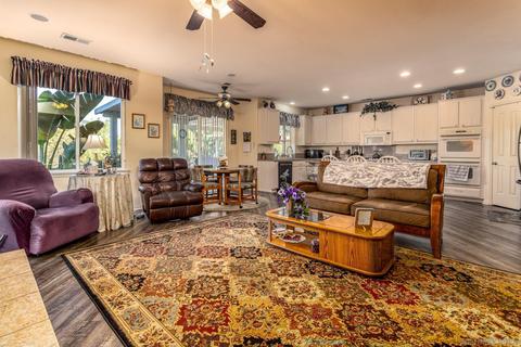 1672 Daybreak Pl, Escondido, CA 92027 photo 6