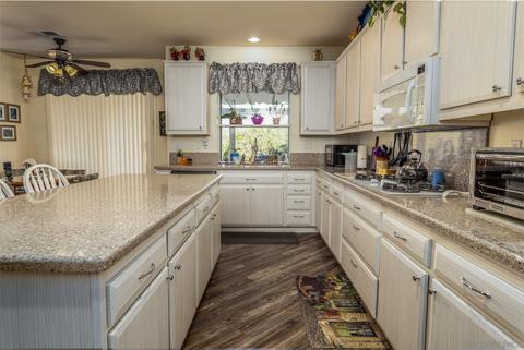 1672 Daybreak Pl, Escondido, CA 92027 photo 9