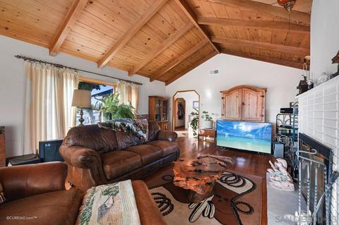 121 S Beaumont Ln, Vista, CA 92084 photo 6