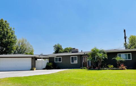 851 N Oakdale Ave, Rialto, CA 92376