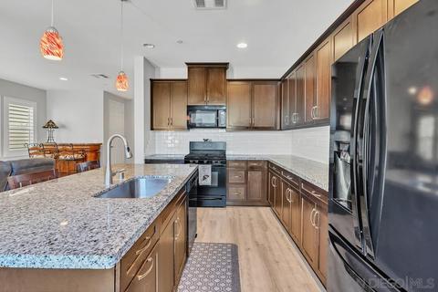 8714 Silver Moon Dr, Lakeside, CA 92040 photo 9
