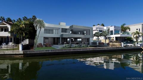 7 Spinnaker Way #716, Coronado, CA 92118