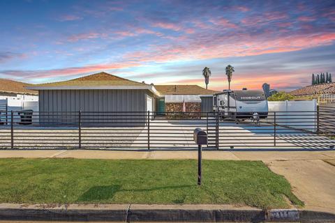 2111 E Mission Ave, Escondido, CA 92027 photo 1