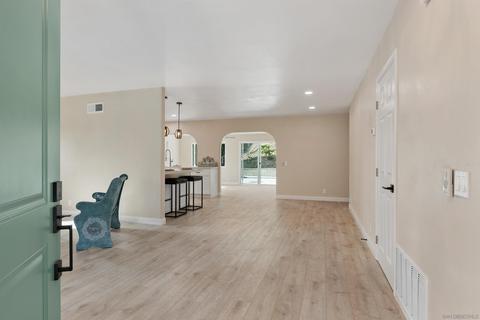 235 Loma Alta Dr, Oceanside, CA 92054 photo 6