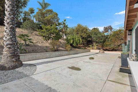 235 Loma Alta Dr, Oceanside, CA 92054 photo 28