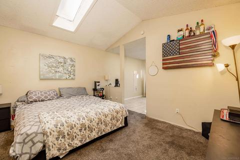 10366 Frank Ln, Santee, CA 92071 photo 17