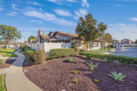 10366 Frank Ln, Santee, CA 92071 photo 2