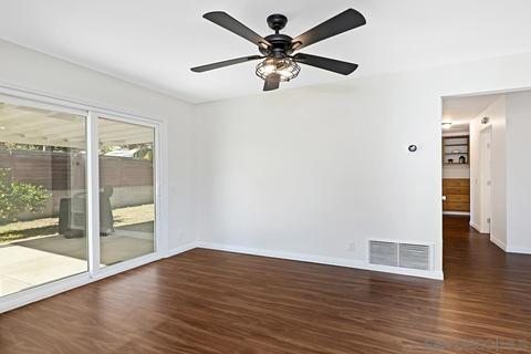 1035 Thomas Way, Escondido, CA 92027 photo 12