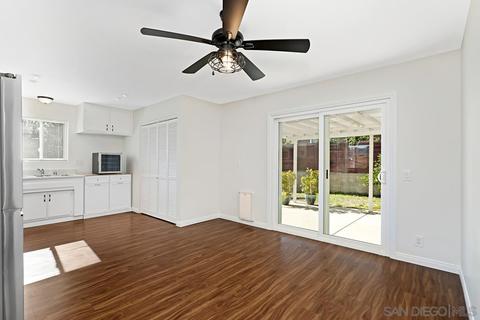1035 Thomas Way, Escondido, CA 92027 photo 13