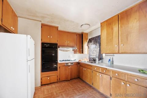 1044 S Johnson Ave, El Cajon, CA 92020 photo 8