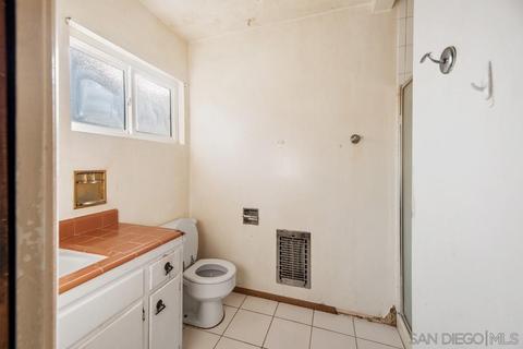 1044 S Johnson Ave, El Cajon, CA 92020 photo 18