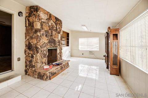 1044 S Johnson Ave, El Cajon, CA 92020 photo 9