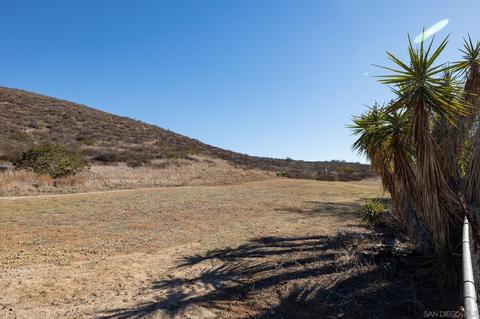 2423 Trace Rd, Spring Valley, CA 91978 photo 25