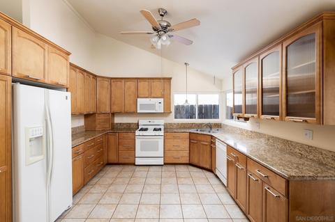 2423 Trace Rd, Spring Valley, CA 91978 photo 6