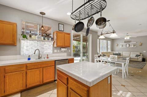 3953 Colina Ct, Oceanside, CA 92058 photo 8