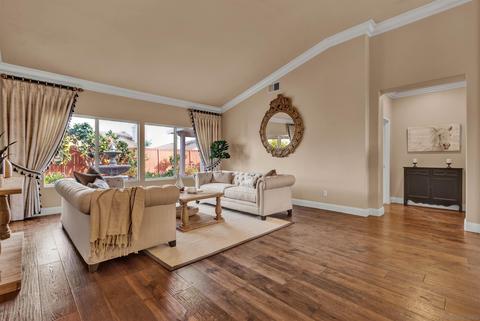 5197 Mertensia St, Oceanside, CA 92056 photo 5