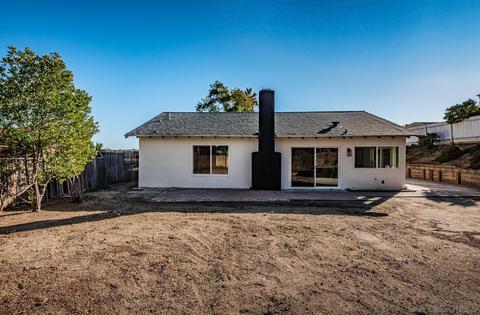 1715 Jonathon St, Vista, CA 92083 photo 24