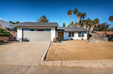 1715 Jonathon St, Vista, CA 92083 photo 1