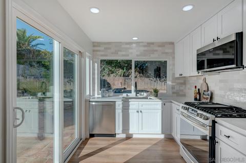 1715 Jonathon St, Vista, CA 92083 photo 9