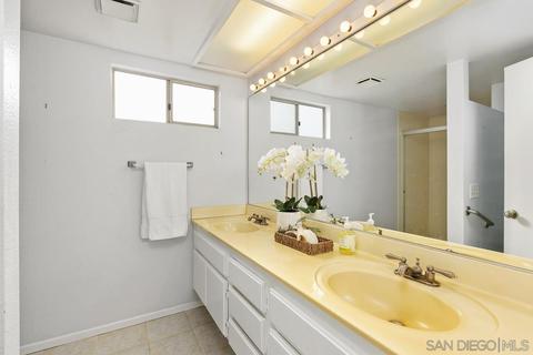 850 C #4, Coronado, CA 92118 photo 26