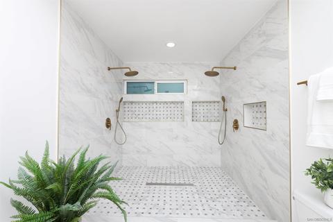8312 Sugarman Dr, La Jolla, CA 92037 photo 23