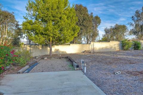 518 Ross Dr, Escondido, CA 92029 photo 26