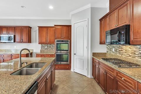 2030 James Gaynor St, Fallbrook, CA 92028 photo 8
