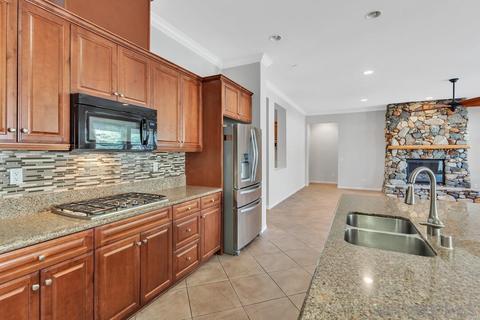 2030 James Gaynor St, Fallbrook, CA 92028 photo 12