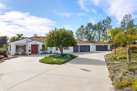 3120 Knottwood Way, Fallbrook, CA 92028 photo 2